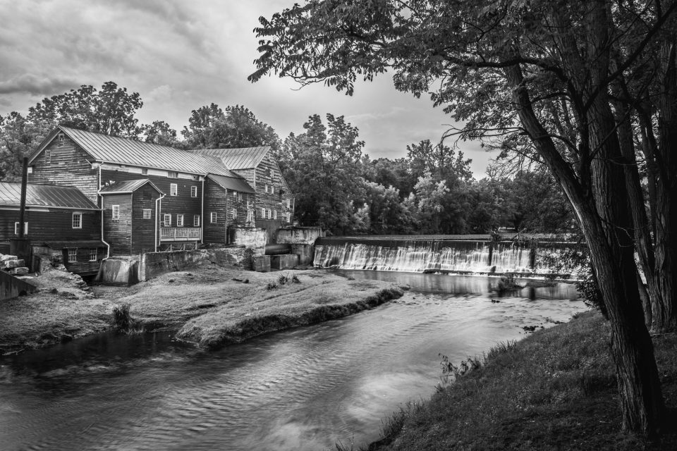 Barn & Falls NY 2023
